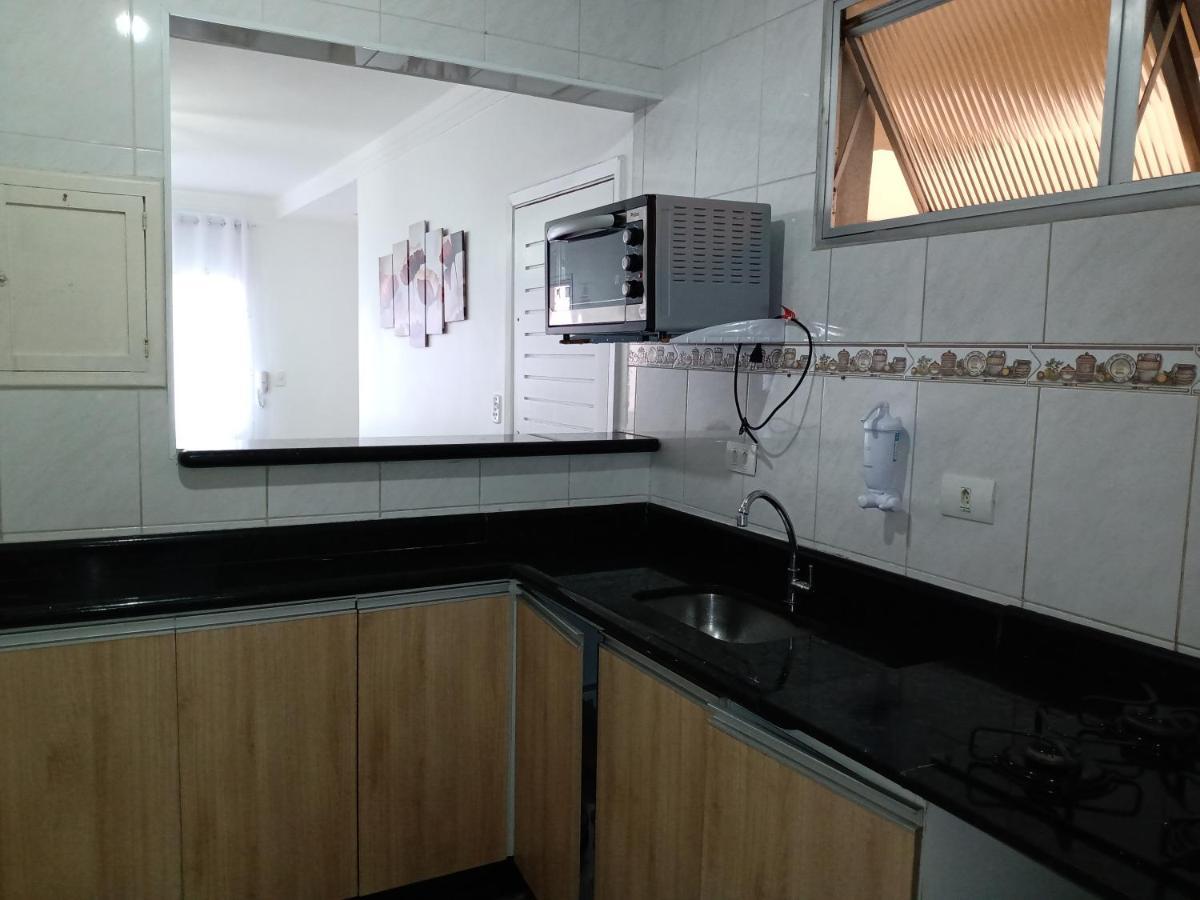 Otima Localizacao Na Praia Da Enseada No Guaruja Apartment Luaran gambar