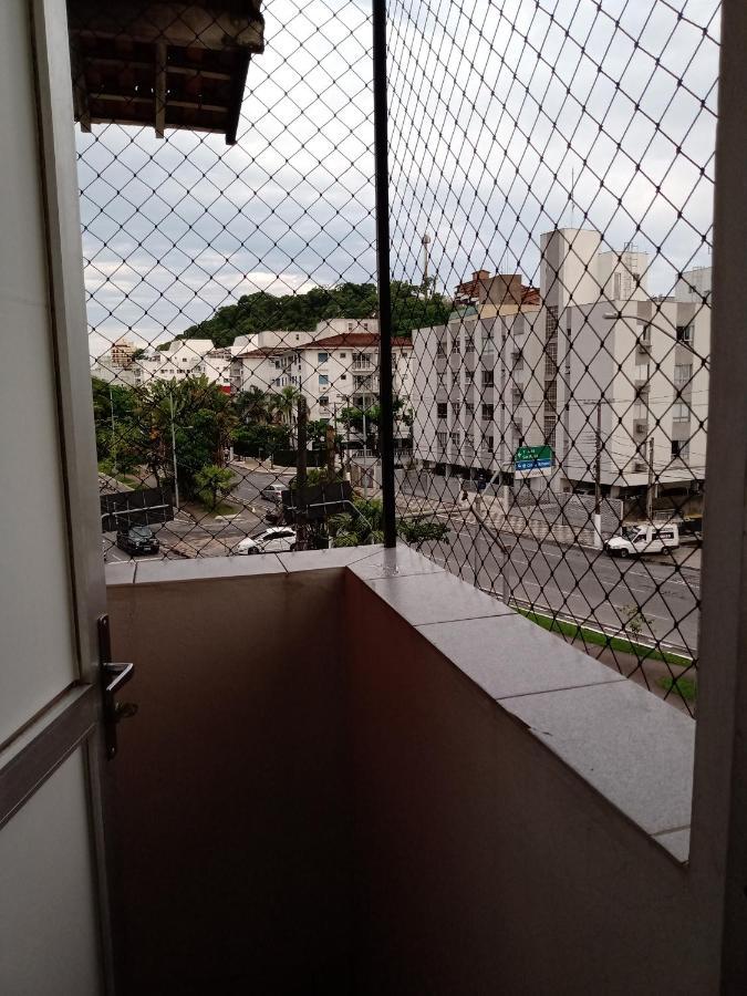 Otima Localizacao Na Praia Da Enseada No Guaruja Apartment Luaran gambar